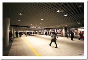 札幌駅前通地下歩行空間