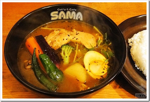 チキンカリー　Curry & Cafe SAMA北大前店