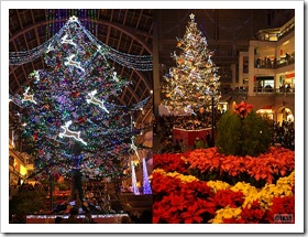 2009 サッポロファクトリーのジャンボクリスマスツリー