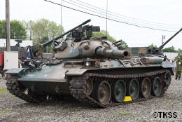 ７４式戦車